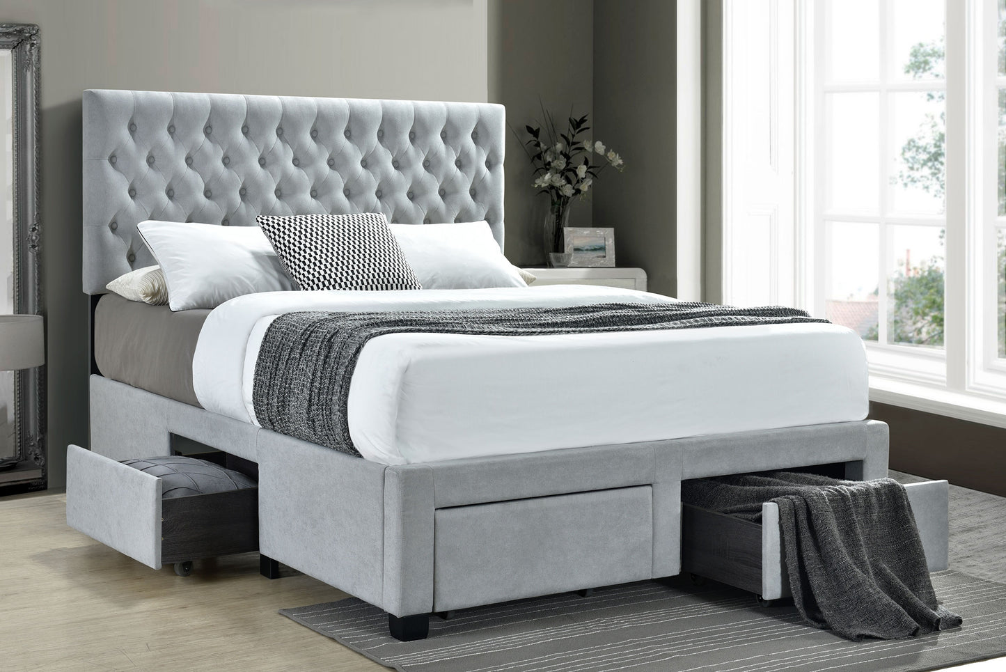 4 Draw Storage Bed - Light