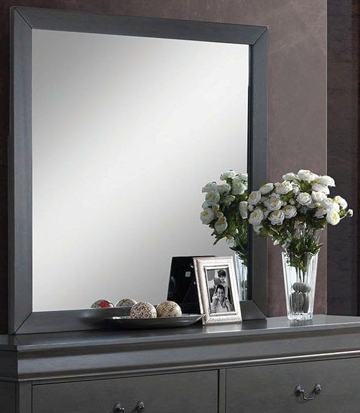 Louie Gray Bedroom Set